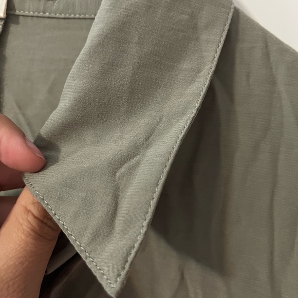 S Green & Pink Button-Down Collared Shirt - Picture 10 of 13